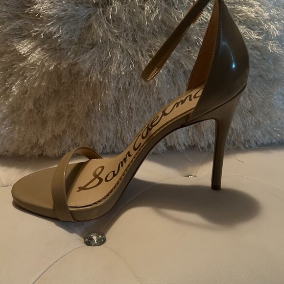 Cute Timeless Tan Heels - Picture 3 of 5